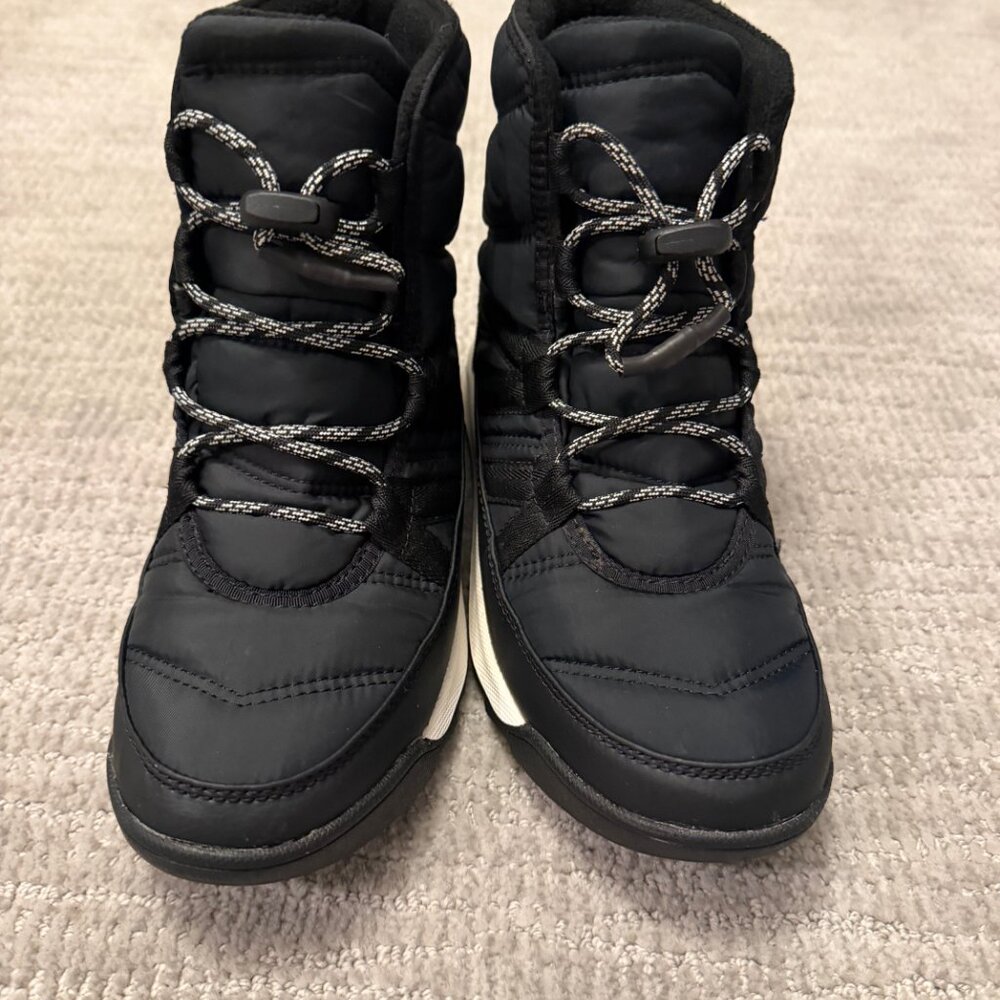 Sorel Whitney II Short Lace Waterproof Boots Kids size 5